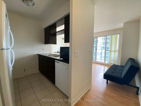 Photo 4 at 2807 - 70 Town Centre Court, Bendale, Toronto