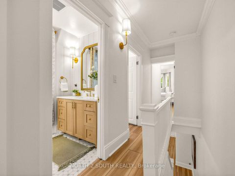 Photo 25 at 47 Bellefair Avenue, The Beaches, Toronto