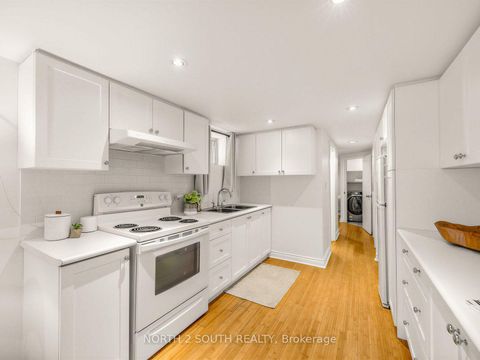 Photo 36 at 47 Bellefair Avenue, The Beaches, Toronto