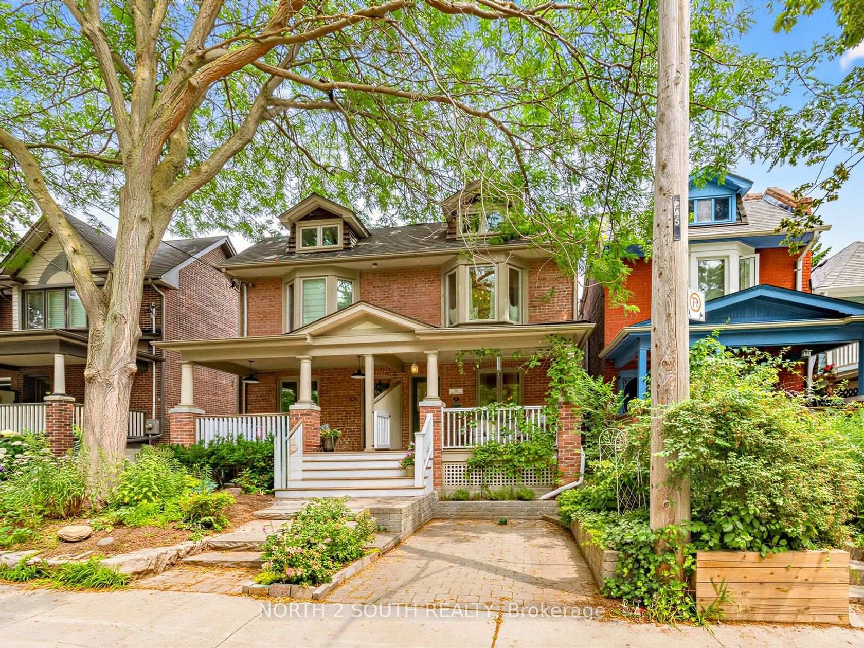 47 Bellefair Avenue, The Beaches, Toronto 
