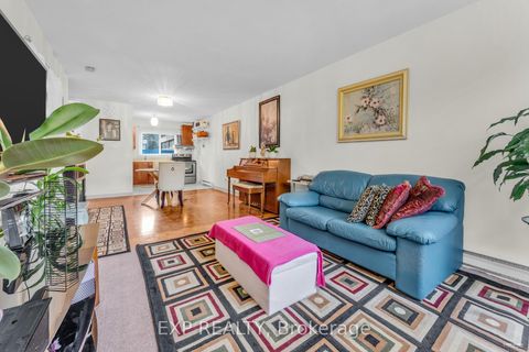Photo 11 at 85 - 19 London Green Court, Jane Heights, Toronto