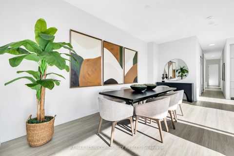 Photo 10 at 1002 - 8188 Yonge Street, Uplands, Vaughan