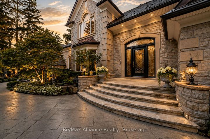 Photo 2 at 1024 Linbrook Road, MO Morrison, Oakville