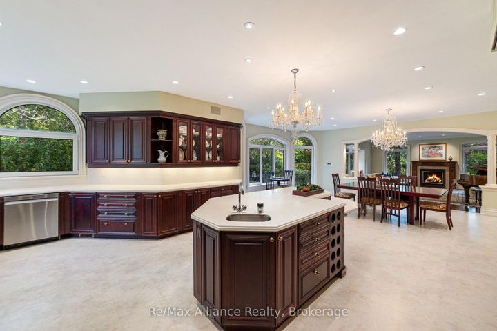 Photo 12 at 1024 Linbrook Road, MO Morrison, Oakville
