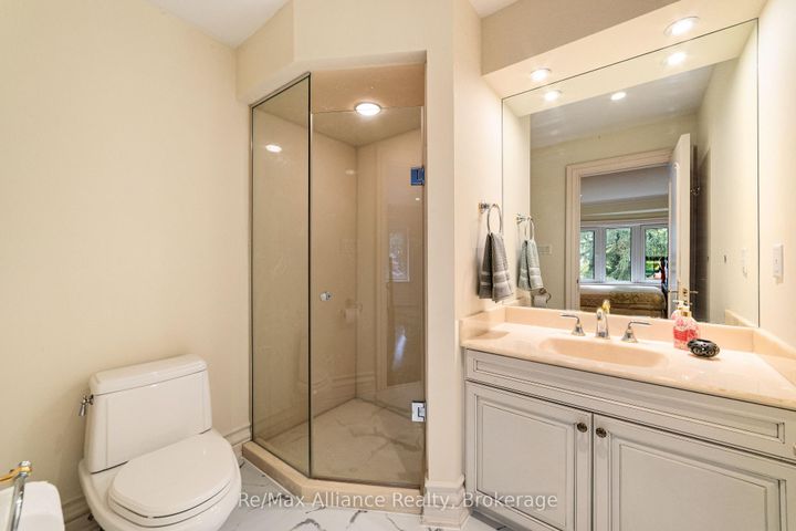 Photo 32 at 1024 Linbrook Road, MO Morrison, Oakville