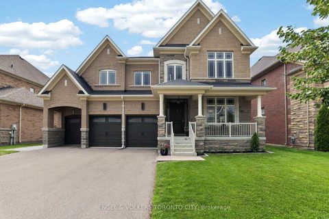 Photo 1 at 14 Coppermine Court, Nobleton, King