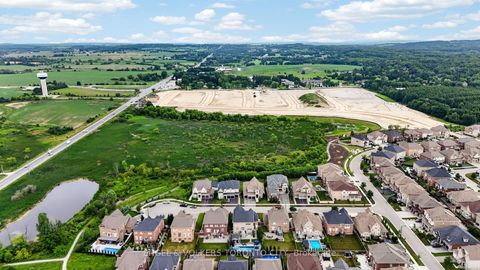 Photo 45 at 14 Coppermine Court, Nobleton, King