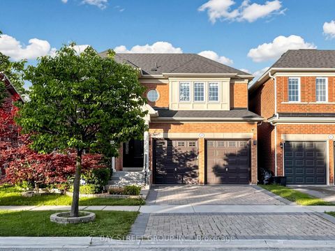 Photo 0 at 27 Wagon Wheel Crescent, Jefferson, Richmond Hill