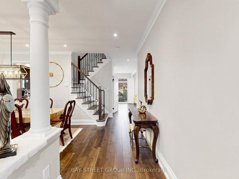 Photo 12 at 27 Wagon Wheel Crescent, Jefferson, Richmond Hill