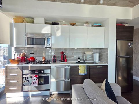 Photo 5 at 2107 - 224 King Street W, Waterfront Communities C1, Toronto