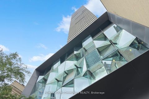 Photo 15 at 2107 - 224 King Street W, Waterfront Communities C1, Toronto