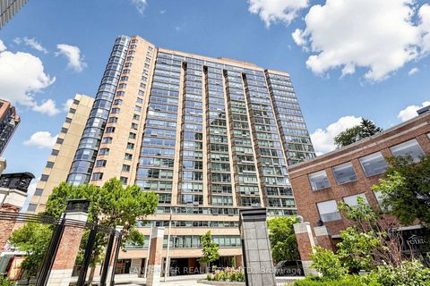 Photo 19 at 1710 - 1055 Bay Street, Bay Street Corridor, Toronto