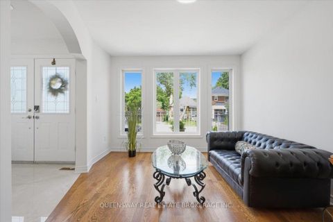 Photo 8 at 83 Floyd Avenue, Broadview North, Toronto