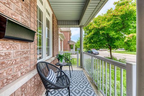 Photo 3 at 54 Dairy Drive, Birchmount, Toronto