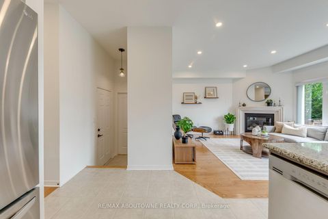 Photo 15 at 54 Dairy Drive, Birchmount, Toronto