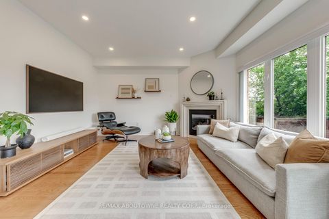 Photo 20 at 54 Dairy Drive, Birchmount, Toronto