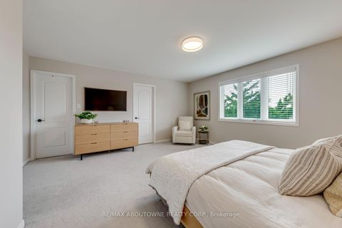 Photo 30 at 54 Dairy Drive, Birchmount, Toronto
