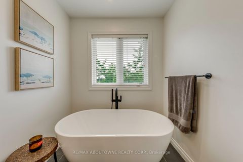 Photo 32 at 54 Dairy Drive, Birchmount, Toronto