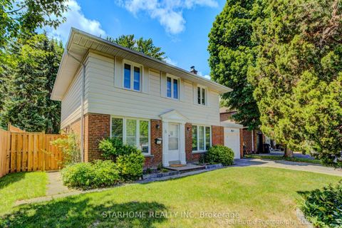 Photo 2 at 8 Shaughnessy Boulevard, Henry Farm, Toronto