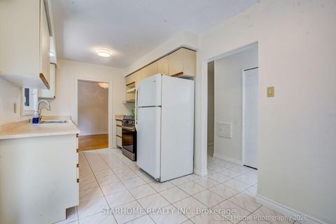 Photo 11 at 8 Shaughnessy Boulevard, Henry Farm, Toronto