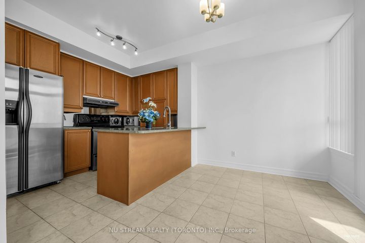 Photo 11 at PH304 - 17 Barberry Place, Bayview Village, Toronto