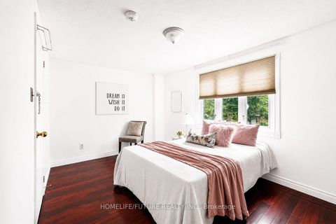 Photo 13 at 42 Marsdale Crescent, Rouge E11, Toronto