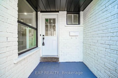 Photo 4 at 25 Nabob Crescent, Malvern, Toronto