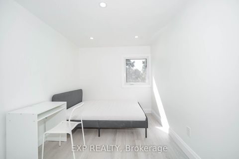 Photo 27 at 25 Nabob Crescent, Malvern, Toronto