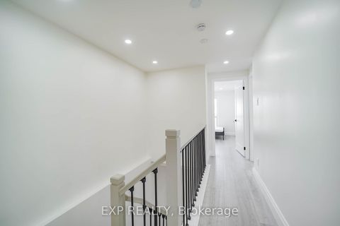 Photo 36 at 25 Nabob Crescent, Malvern, Toronto