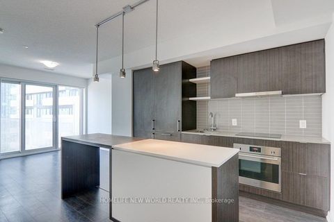 Photo 4 at 3005 - 100 Harbour Street, Waterfront Communities C1, Toronto