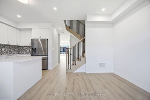 Photo 19 at 46 Danielle Moore Circle, Bendale, Toronto