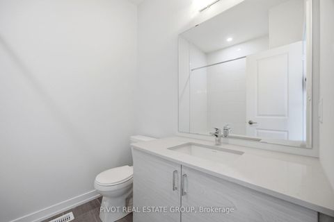 Photo 32 at 46 Danielle Moore Circle, Bendale, Toronto