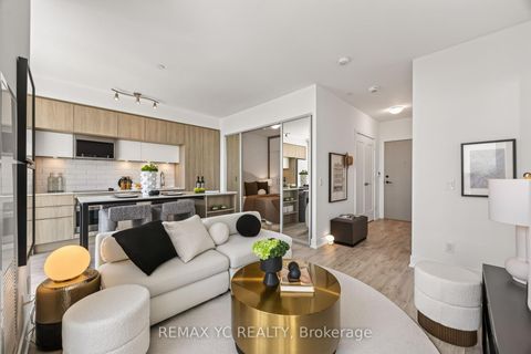 Photo 8 at 801 - 1 Belsize Drive, Mount Pleasant West, Toronto