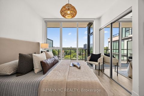 Photo 10 at 801 - 1 Belsize Drive, Mount Pleasant West, Toronto