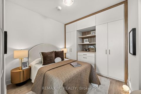 Photo 13 at 801 - 1 Belsize Drive, Mount Pleasant West, Toronto