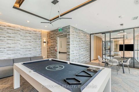Photo 32 at 801 - 1 Belsize Drive, Mount Pleasant West, Toronto