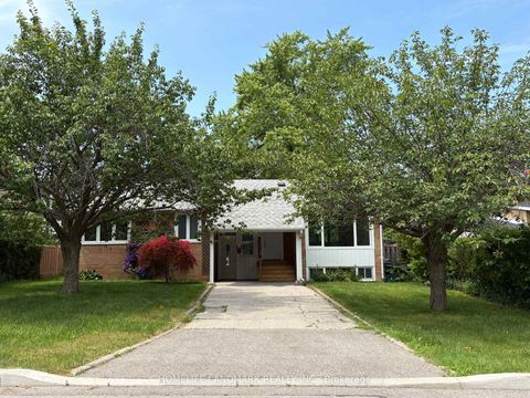 Photo 0 at 73 Berkinshaw Crescent, Don Mills, Toronto