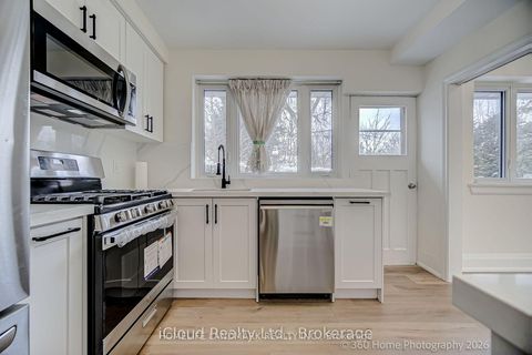 Photo 7 at 73 Berkinshaw Crescent, Don Mills, Toronto