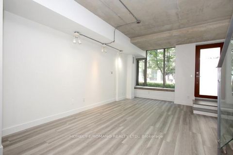 Photo 6 at 104 - 55 Stewart Street, Waterfront Communities C1, Toronto