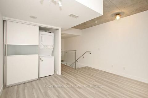 Photo 13 at 104 - 55 Stewart Street, Waterfront Communities C1, Toronto