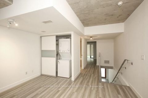 Photo 14 at 104 - 55 Stewart Street, Waterfront Communities C1, Toronto