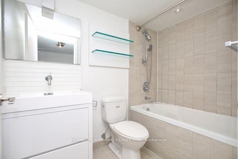 Photo 18 at 104 - 55 Stewart Street, Waterfront Communities C1, Toronto
