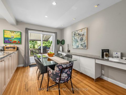 Photo 5 at 19 Parklea Drive, Leaside, Toronto