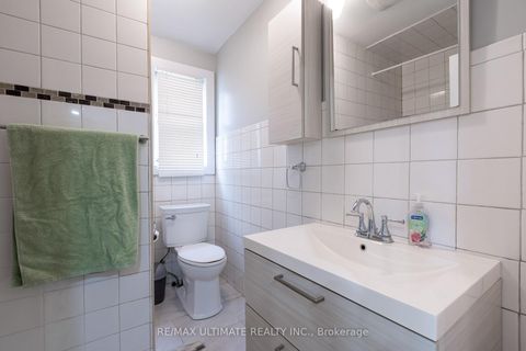 Photo 14 at 14 Nordale Crescent, Amesbury, Toronto