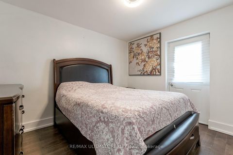 Photo 15 at 14 Nordale Crescent, Amesbury, Toronto
