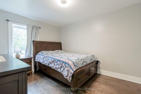 Photo 17 at 14 Nordale Crescent, Amesbury, Toronto