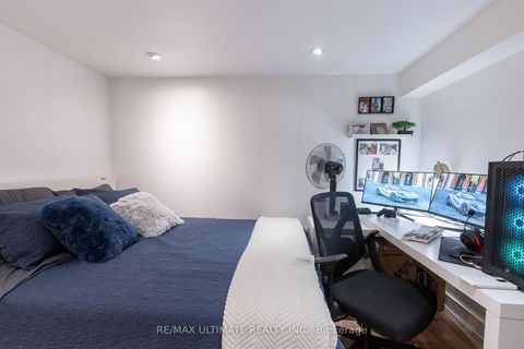 Photo 24 at 14 Nordale Crescent, Amesbury, Toronto