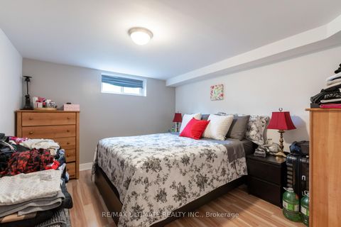 Photo 25 at 14 Nordale Crescent, Amesbury, Toronto