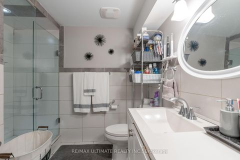 Photo 26 at 14 Nordale Crescent, Amesbury, Toronto