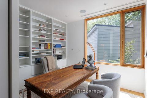 Photo 19 at 639 Wellington Street W, Niagara, Toronto